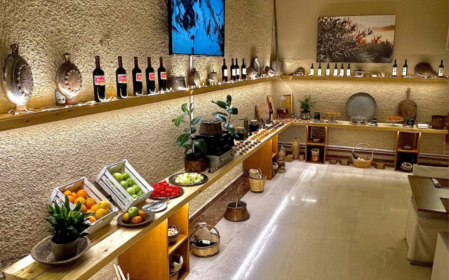 Nidimos Hotel