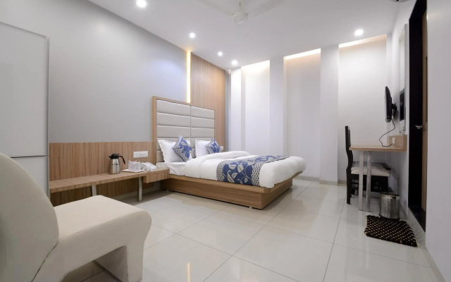 Hotel One up