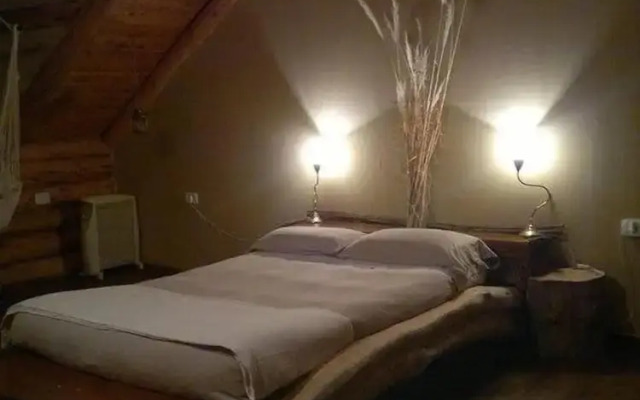 Fabula Lake House
