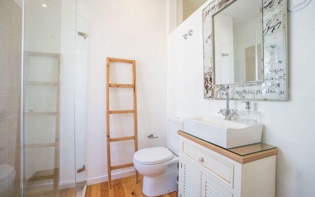 Chiado & Design Apartment