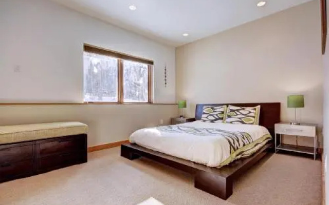 White Cloud Mountain Home