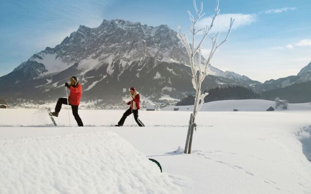 Cozy Apartment in Lermoos with Ski-Lift Nearby