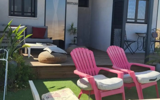 Sun, Mountain & Adventure - Boutique