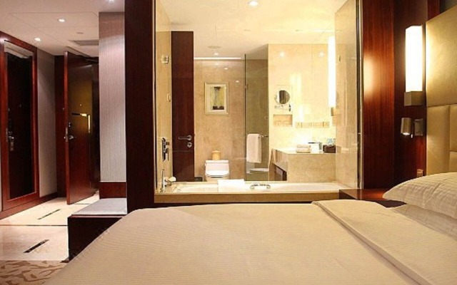 Отель Kun Tai Glory Hotel Beijing Wangjing