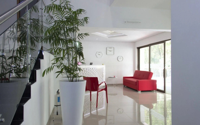 Hotel Zona A