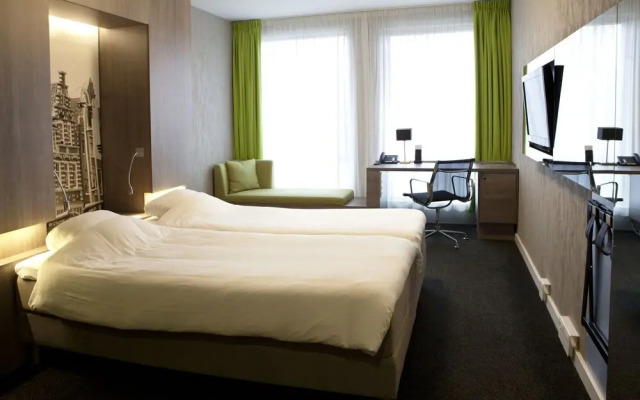 Skotel Amsterdam, Hotelschool The Hague