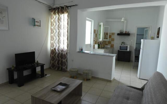 Hermes Apartment-2