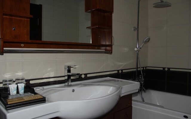 Hit Business Hotel - Harbin