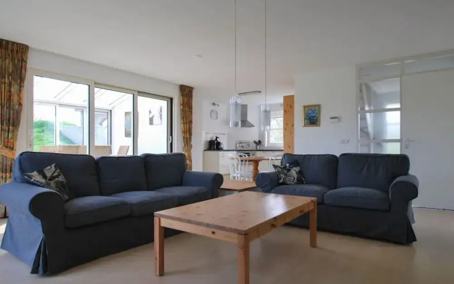 Beautiful Villa With Conservatory