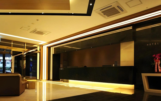 Business Design Hotel LUV
