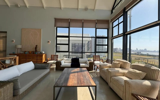 Point Bastille Penthouse
