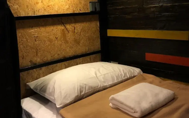 Cafe Moto Hostel