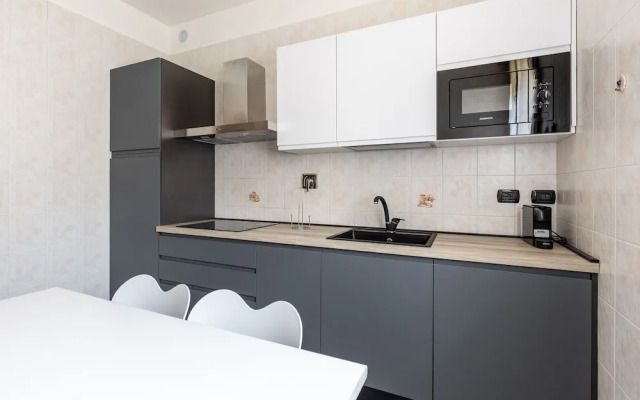 Bologna Modern Apartment by Wonderful Italy