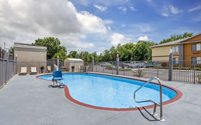 Best Western Canton Inn