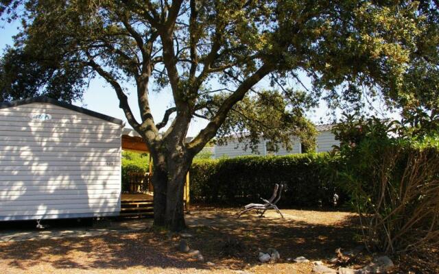 Mobile Home OuiReves 529 facing the Mediterranean