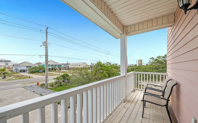 The Salty Fox With Pool