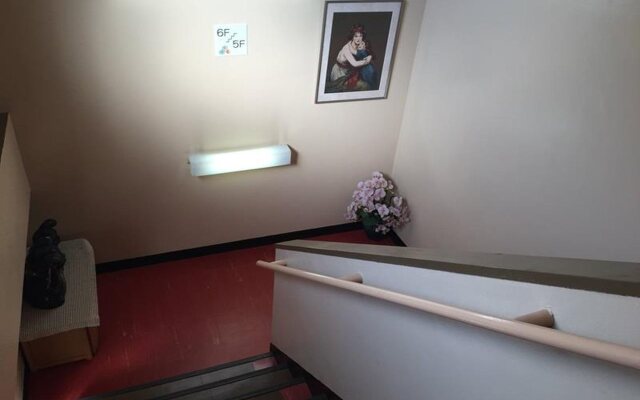 Shochikubai Hostel No.2 - Men Only