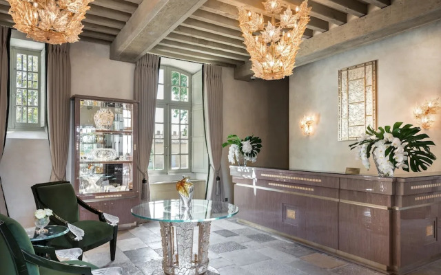 Château Lafaurie-Peyraguey Hôtel & Restaurant LALIQUE