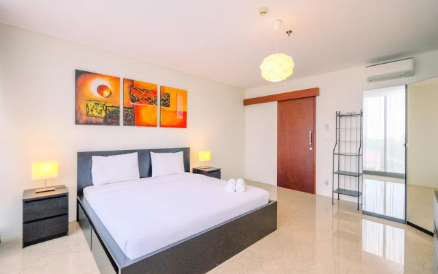 Good Deal And Strategic 1Br L'Avenue Apartment