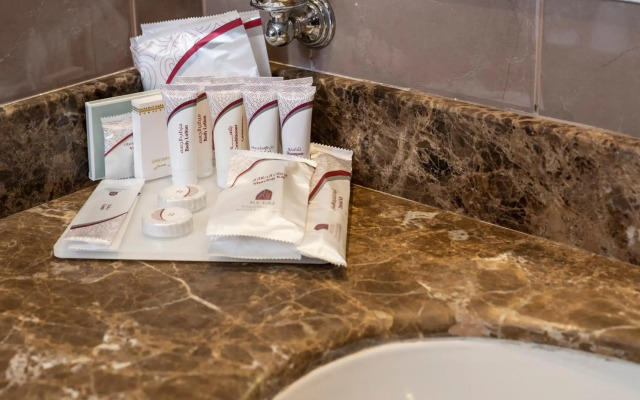 Retaj Al Rayyan Hotel