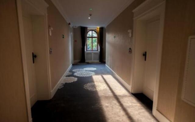 Hotel Alhambra