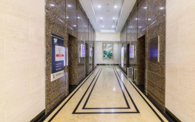 Vienna Classic Hotel (Qilu shoe city zoo store)