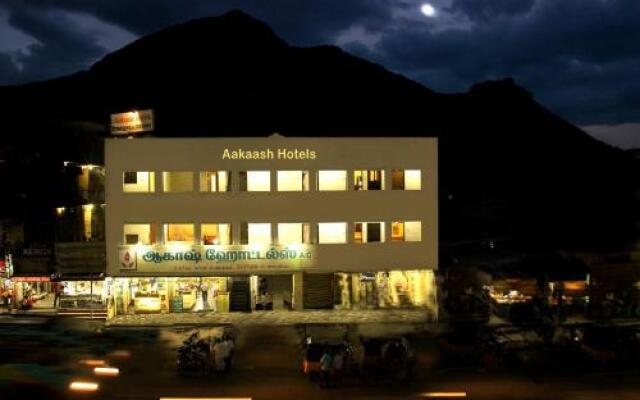 Aakash Hotel