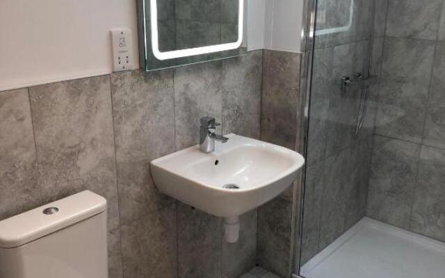 Hamilton Arms Suites