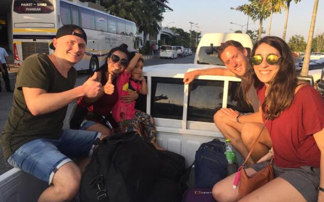 You In House URT Surathani Airport