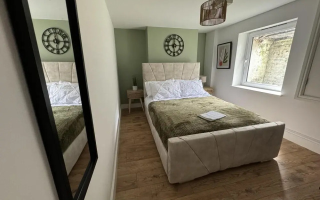 Grace House - Spacious 3 Bedroom Retreat