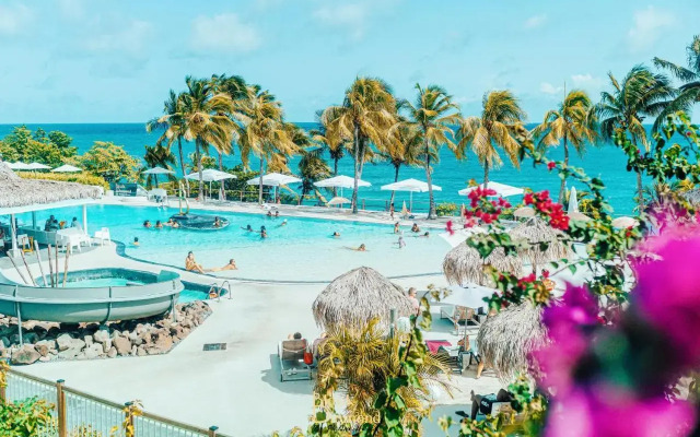 Studio TOTI - Vue mer - Piscine - 4pers