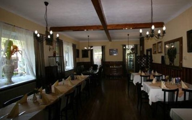 Hotel Mayerling Adults only