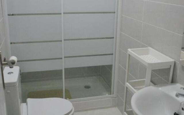 Superb 1 Bedroom with Gallery CB7EV