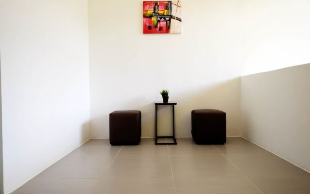 Play Residence at Golden Hills