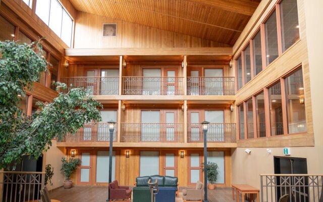 Banff Ptarmigan Inn