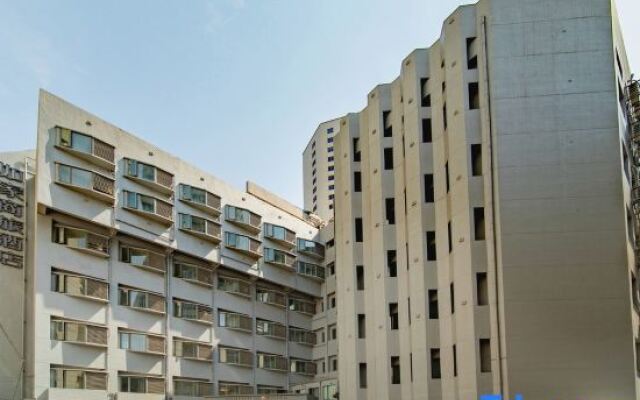 Home Inn Selected (Nanjing Xinjiekou Metro Station)
