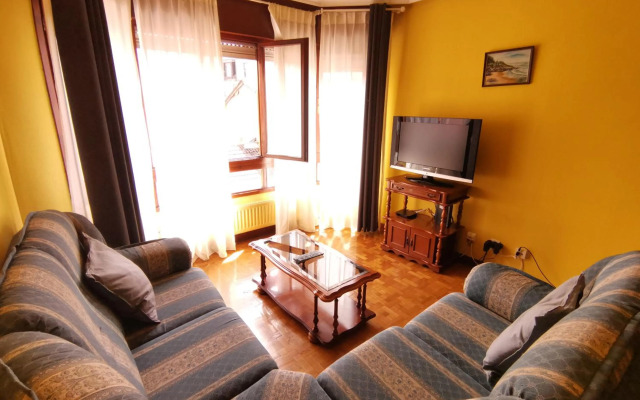 Piso amplio y luminoso, La Pomar