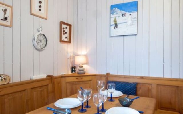 Castel Des Roches 37737