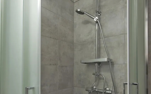 Studio Stratos With 1 Bathrooms