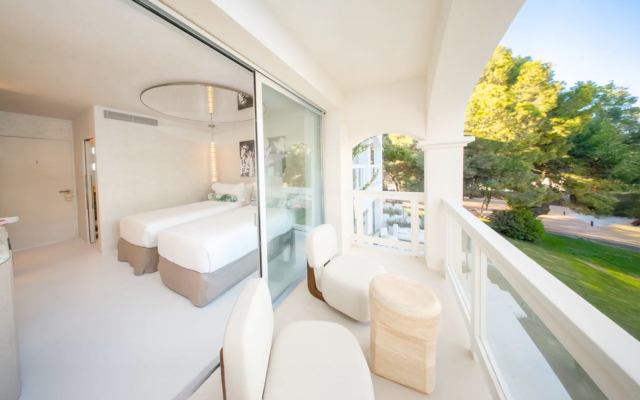 Destino Five Ibiza - 5-Star Grand Luxe Resort