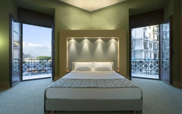 UNA HOTELS Napoli