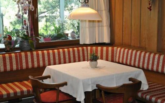 Hotel Erna