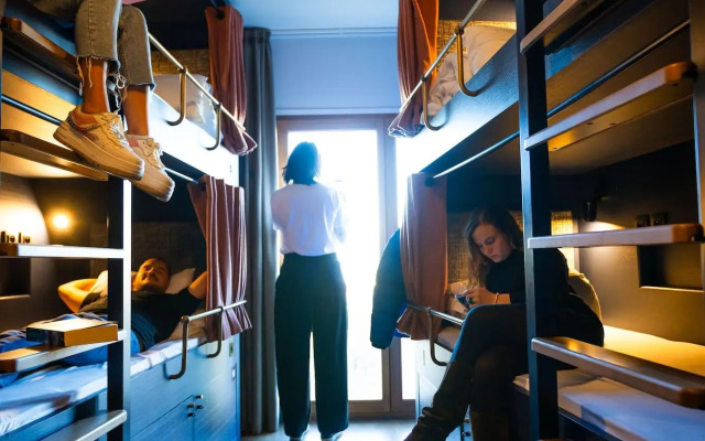 The People - Paris Nation - Hostel