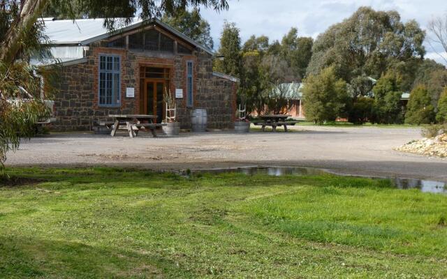 Summerfield Winery and Accommodation