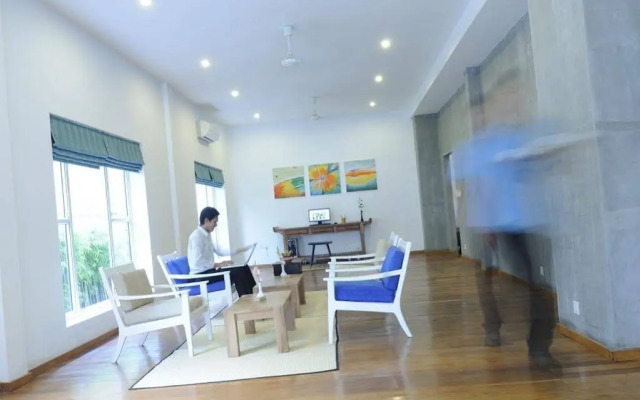 Frangipani Villa Hotel II