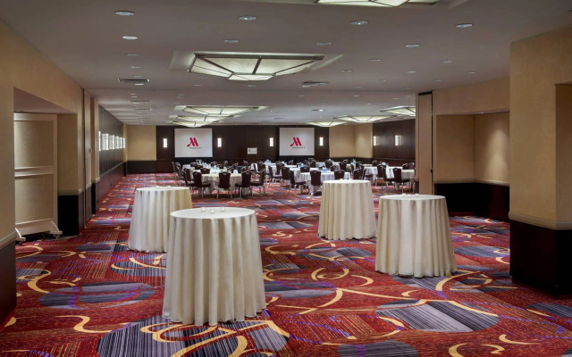 New York Marriott Marquis