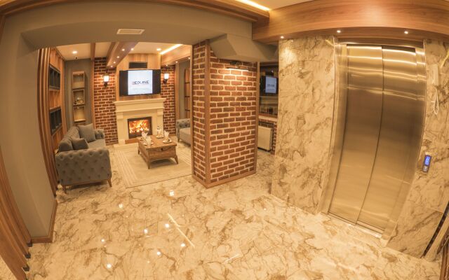 Elif Inan Hotel
