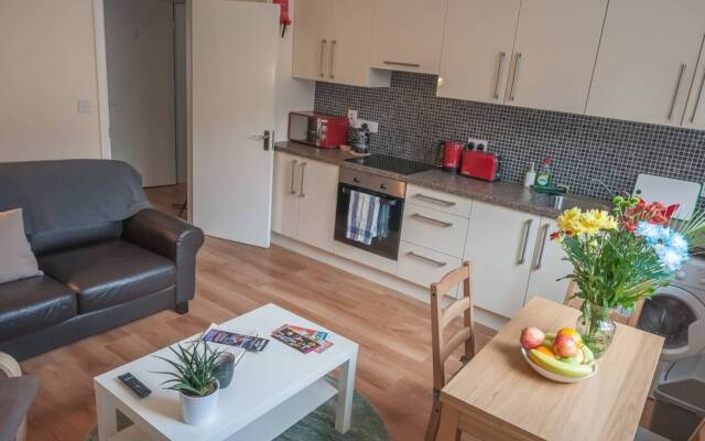 2 Bedroom Apartment Sleeps 3 In The City Centre