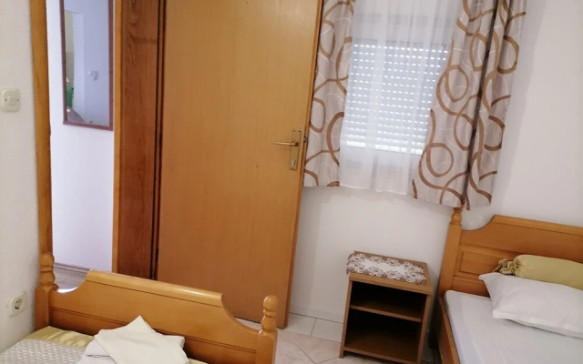 Apartment 3a, First Floor