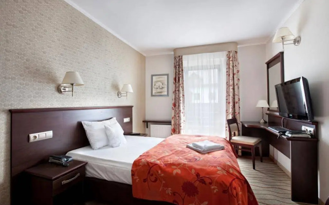 Malinowy Dwór Hotel Medical SPA